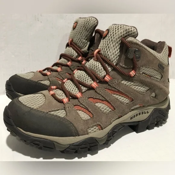 Merrell Moab Women’s Bungee Cord Mid Shoes